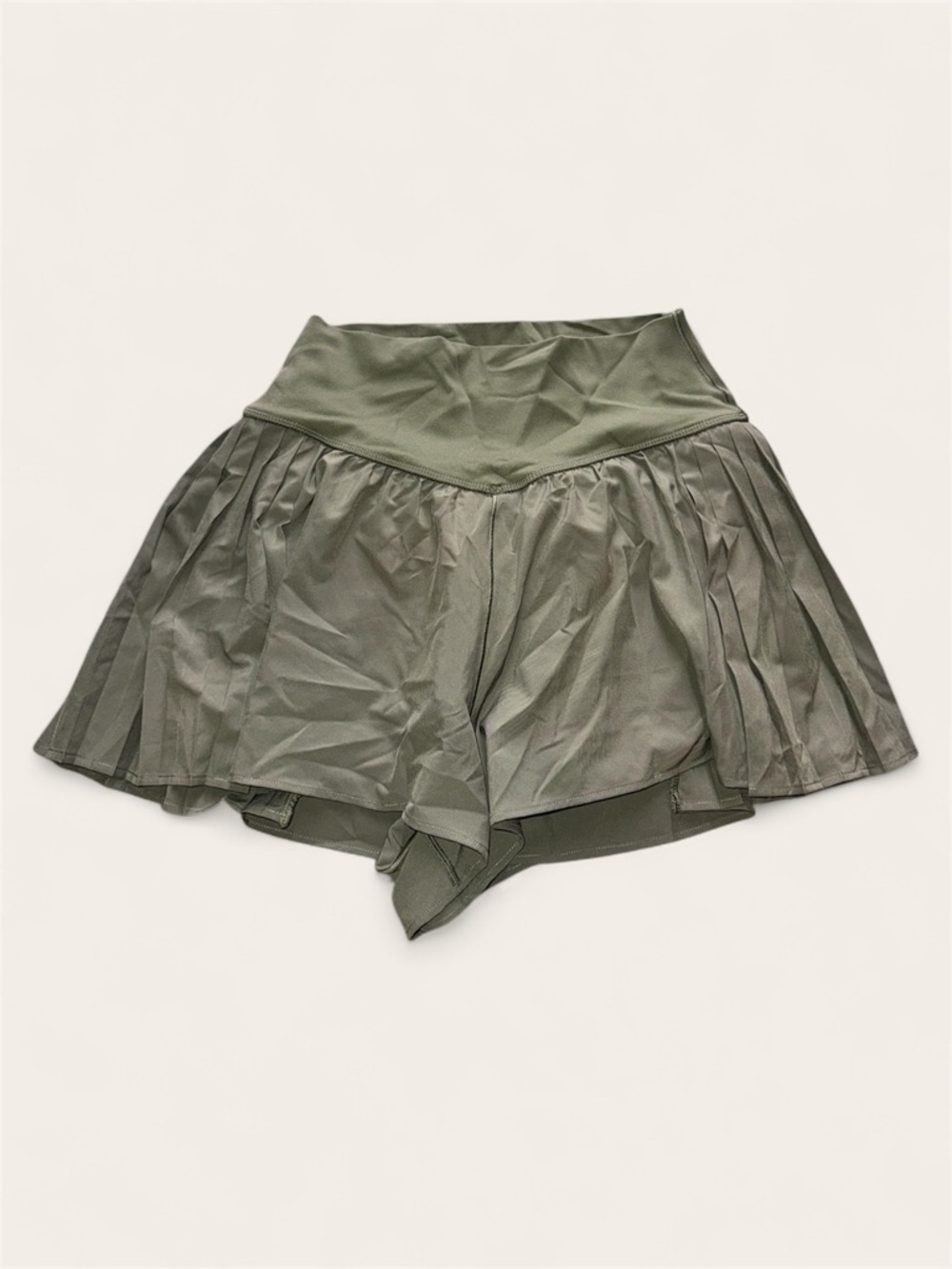 aerie Olive Green Pleated Athletic Shorts Size Small NWT